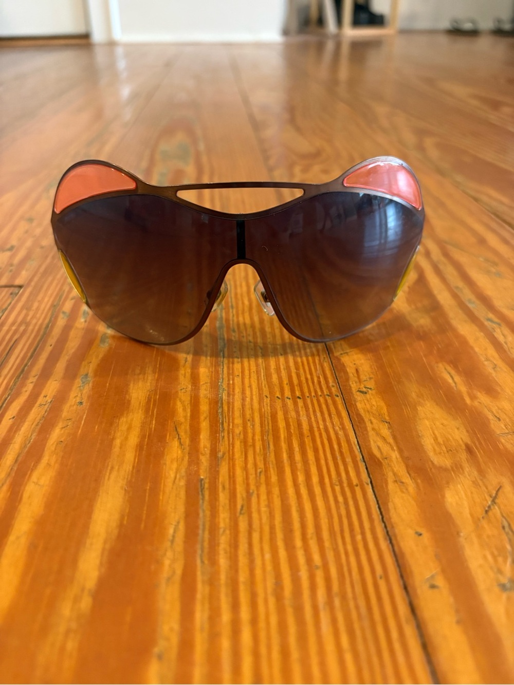 Miu Miu Brown Gradient Shield Sunglasses with Pink Accents